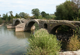 St Thibery Roman Bridge